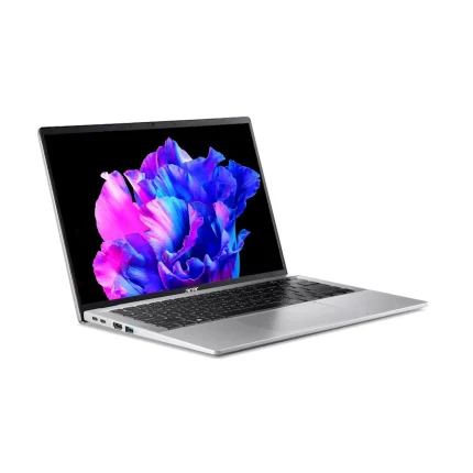 Acer Swift Go SFG14-71T-72QV laptop görünüşü